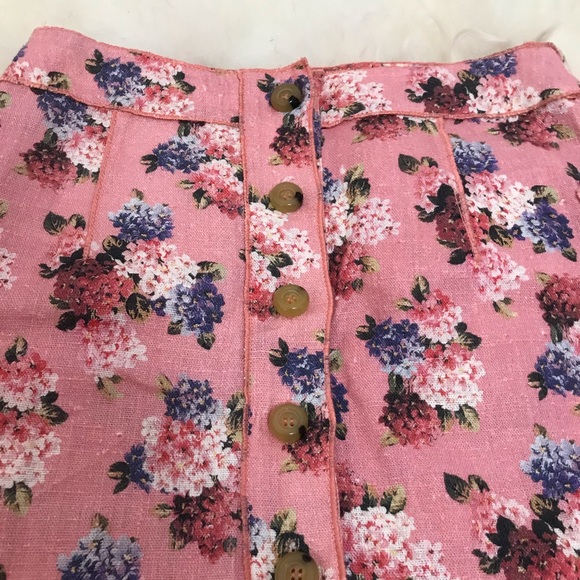 Dolce & Gabbana Linen Mini Skirt - Picture 6 of 6